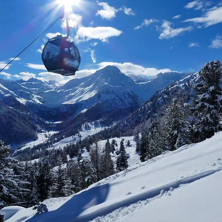 Pracondu Outdoor & Fun 2 Superieur Avec Balcon Apartment Nendaz