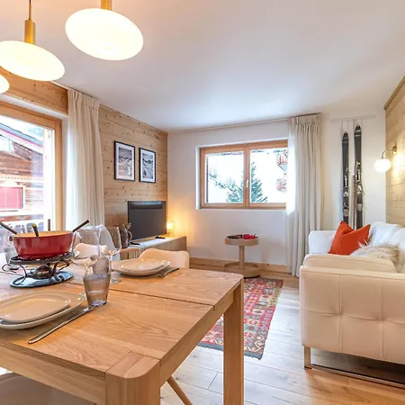 Pracondu 1 407 - Beautiful Renovated Apartment Apartman